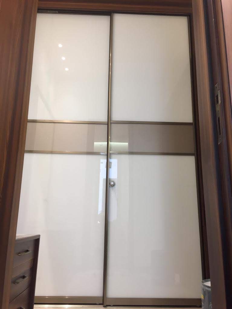 lacquer-glass-wardrobe-biggest-brand-gurgaon-glass-wardrobe-largest-dealers-manufacturers-in-gurgaon-gurugram-india